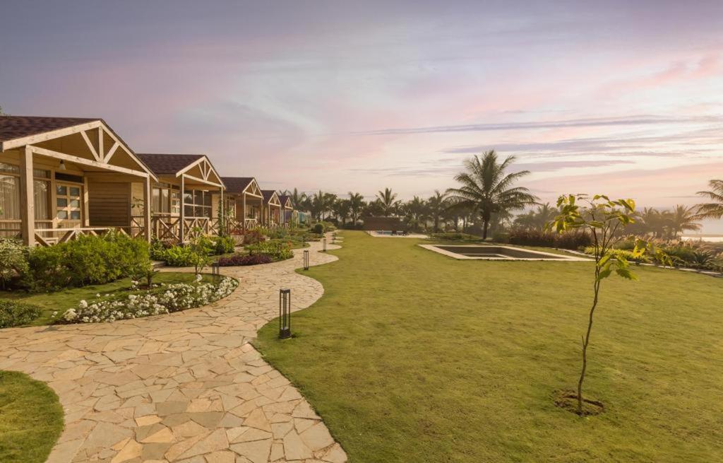 Waterscape Retreat Girnāre Exterior foto